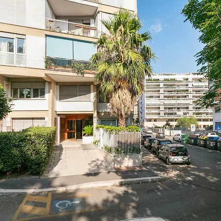 Lungotevere Trastevere Loft Apartamento *