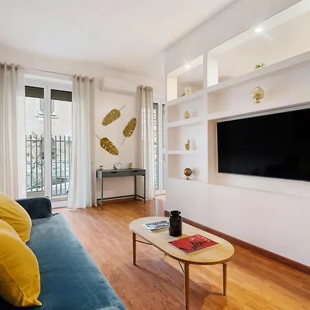 Lungotevere Trastevere Loft شقة