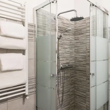 Lungotevere Trastevere Loft شقة روما